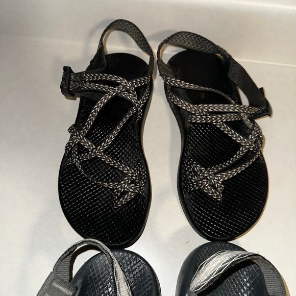 Bundle of chacos sz 7 women's - Picture 3 of 6